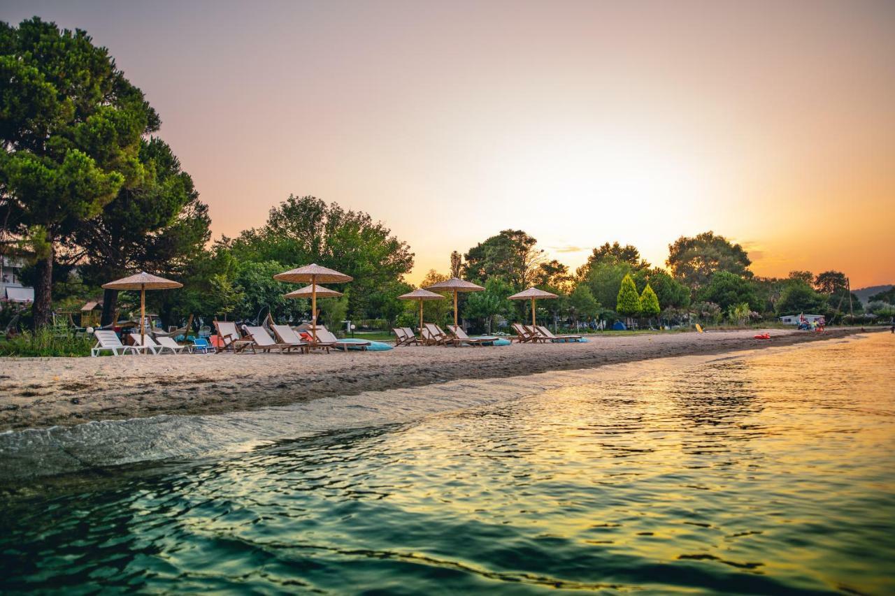 Kokkinos Aparthotel วูร์วูรู ภายนอก รูปภาพ