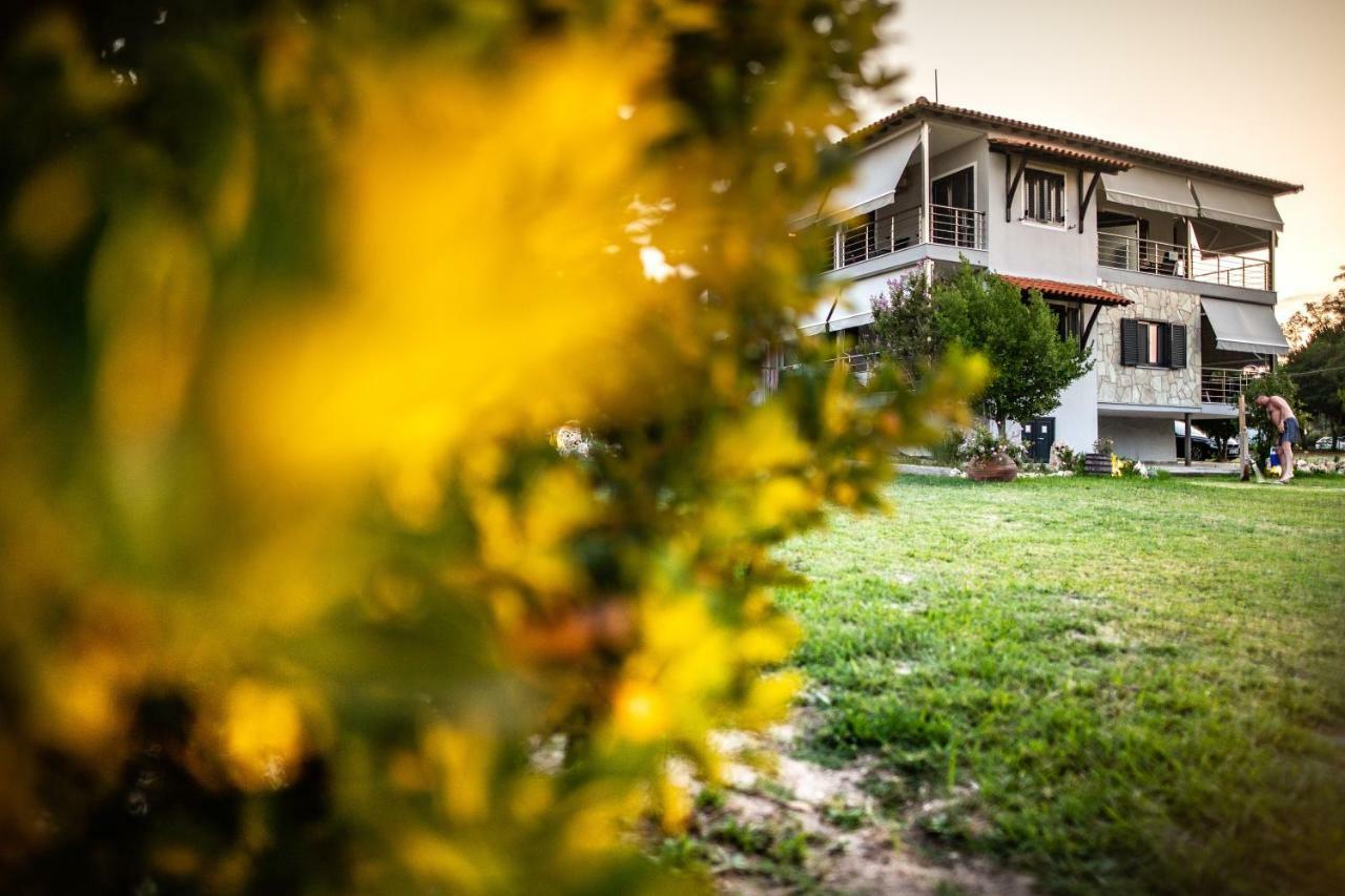 Kokkinos Aparthotel วูร์วูรู ภายนอก รูปภาพ