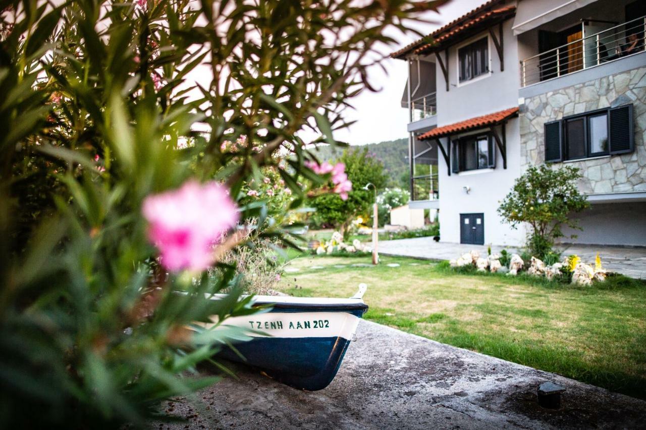 Kokkinos Aparthotel วูร์วูรู ภายนอก รูปภาพ
